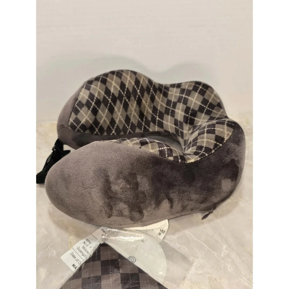 Miniso Harry Potter‎ Hogwarts Travel Neck Pillow NWT Cozy Wizard 🪄✈️✨